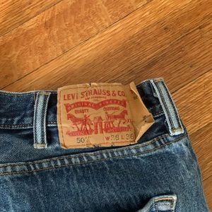 Levi 501 button fly jeans EUC